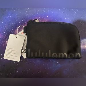 Lululemon Clippable Card Pouch in Black